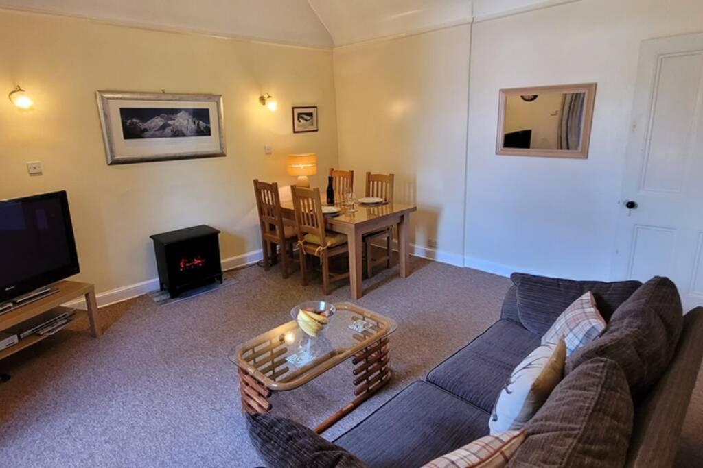 Pitlochry North Wing Apartment - Very Central Extérieur photo